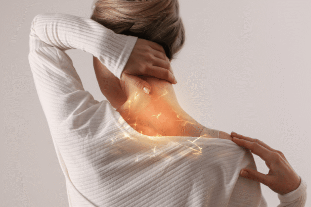 Identifying the Symptoms and Triggers of Neck Pain