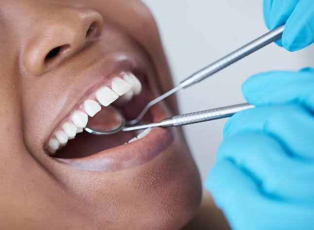 When To Seek Help from an Emergency Dentist